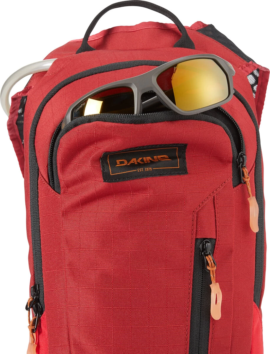 Dakine Shuttle 6L Bike Hydration Backpack - Image 5