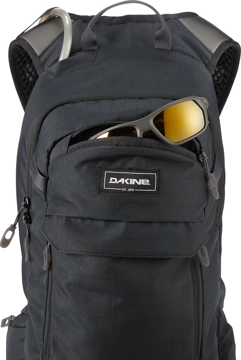 Dakine Syncline 16L Bike Hydration Backpack - Image 4